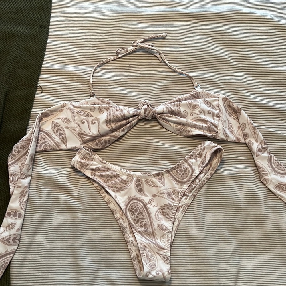 Bikini